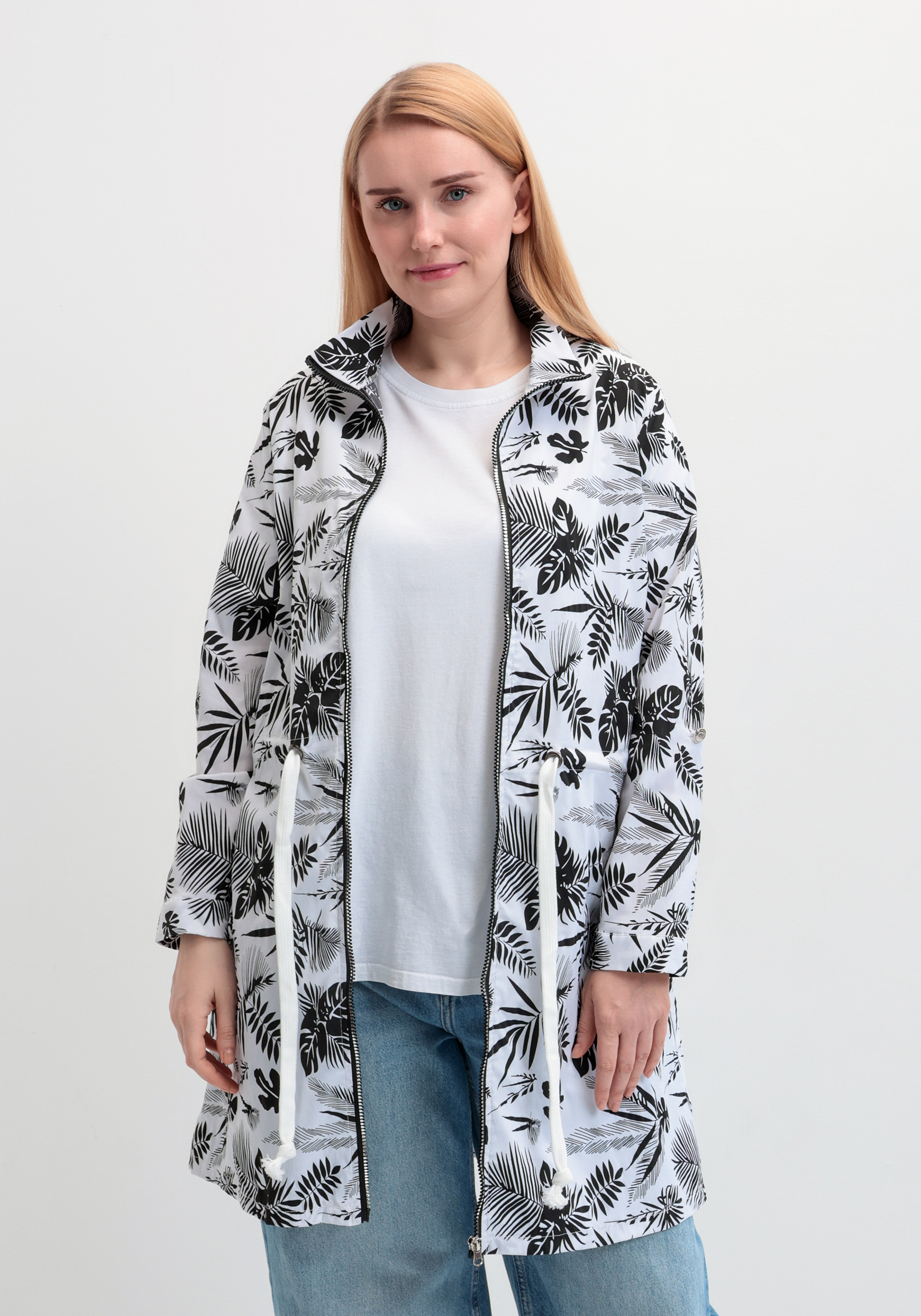 Ветровка с принтом на молнии