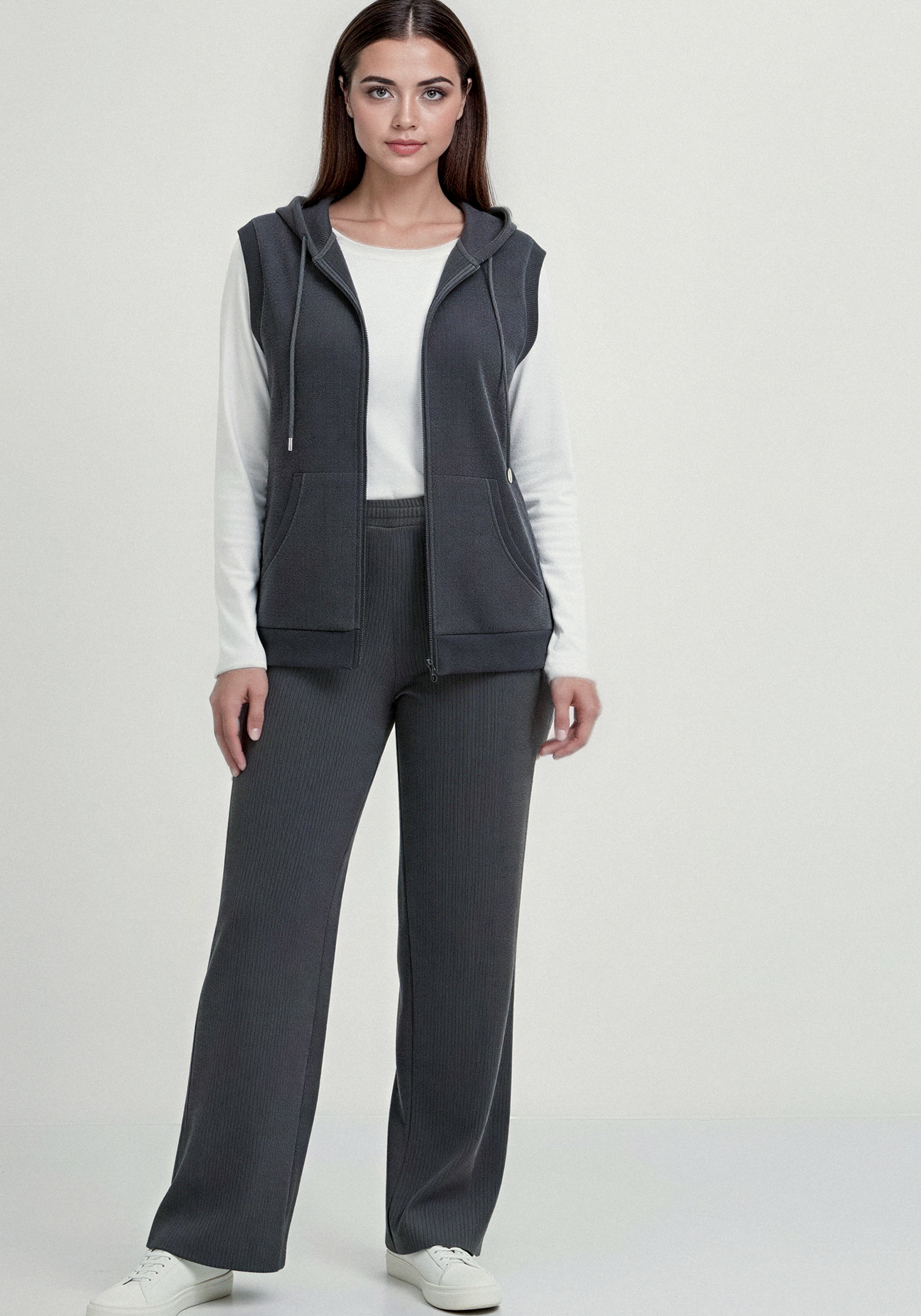 Брюки из микровельвета с начёсом