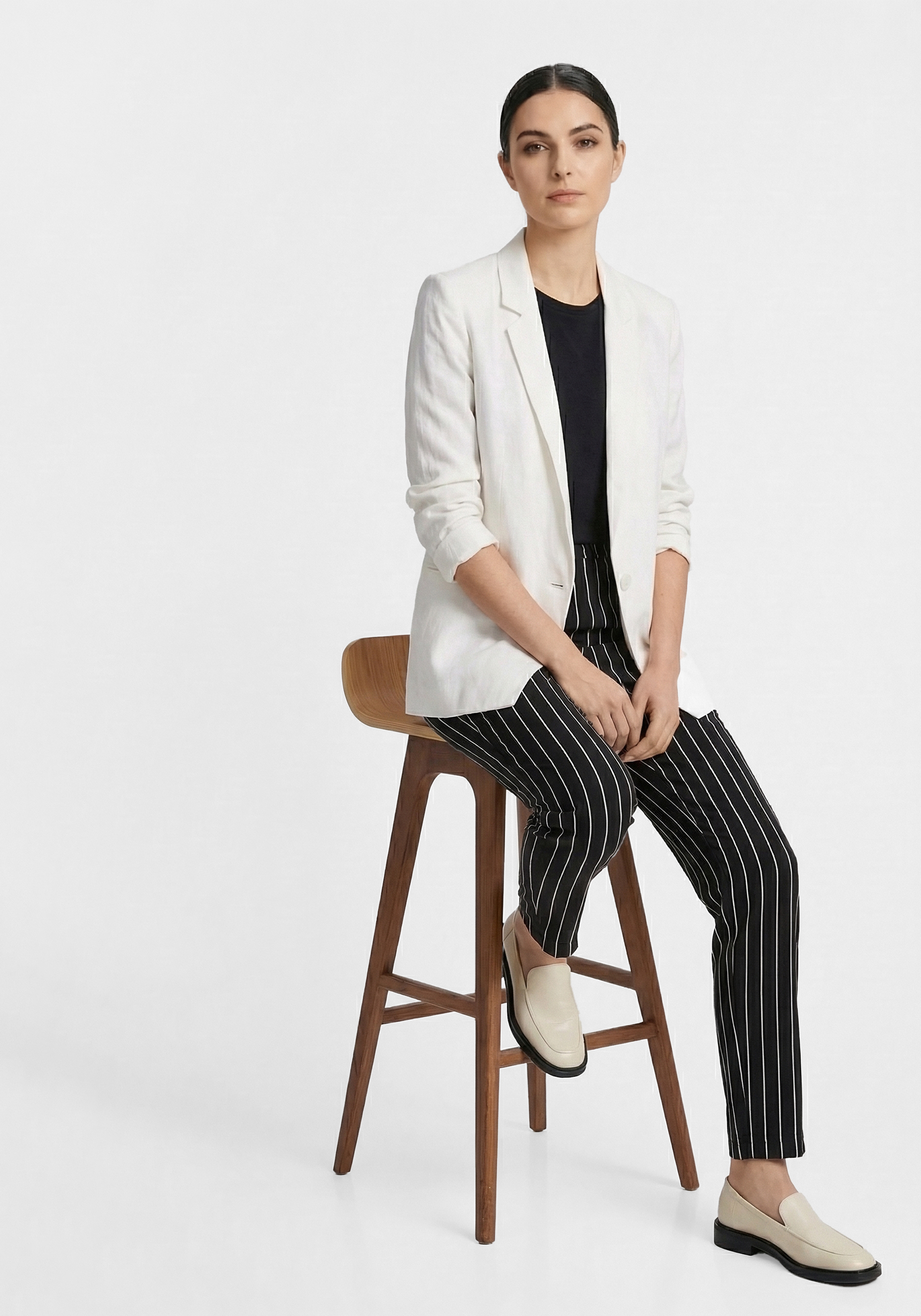 Брюки женские прямые, зауженные