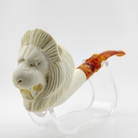 Lion Meerschaum Pipe