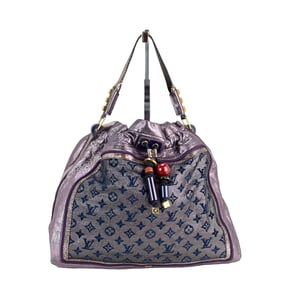 Luxury Fashion: Louis Vuitton, Chanel & More!