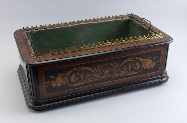 NAPOLEON III ELABORATELY INLAID PLANTER France, 19th Century Height 8