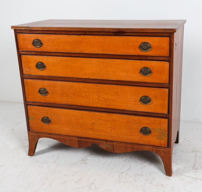 ANTIQUE TIGER MAPLE CHEST OF DRAWERS 19TH C.