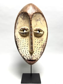 Ancient Initiation mask - Lega - DR Congo