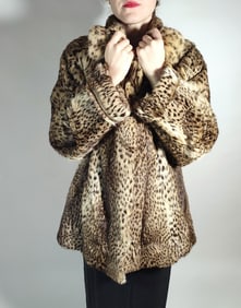 Vintage Spotted Fur Coat EU: L; US: 16