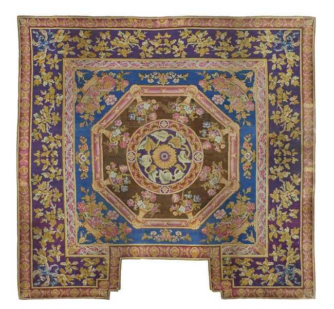 TAPIS D'AUBUSSON D'ÉPOQUE DIRECTOIRE