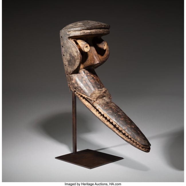 42033: A Dan or Guere/We Kaogle Mask with Articulated B