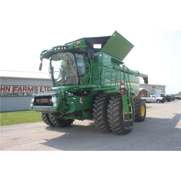 JD S780 4wd combine, premium cab w/leather trim, 1660 hours