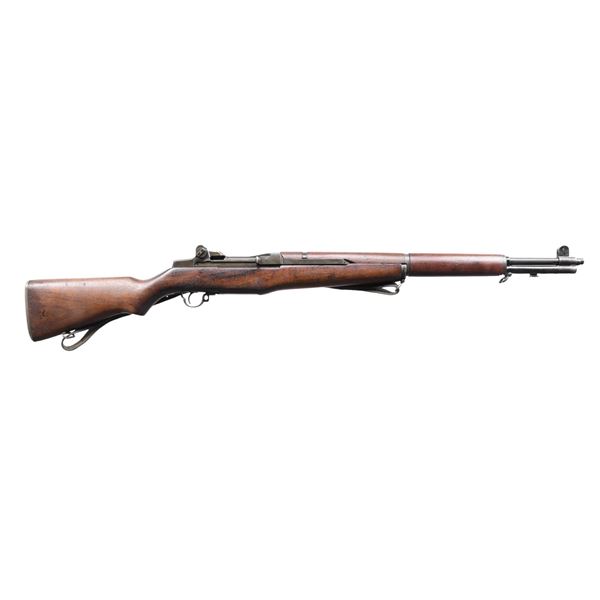 WWII US SPRINGFIELD M-1 GARAND SEMI-AUTO MILITARY