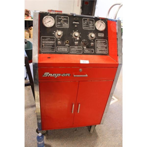 Snap On Refrigerant recovery station