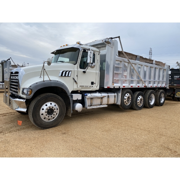 2019 MACK GR64F Dump Truck