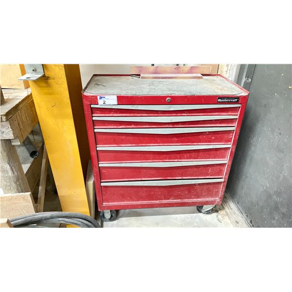 MASTERCRAFT RED METAL 6 DRAWER MOBILE INDUSTRIAL TOOL BOX WITH ASSORTED TOOL CONTENTS