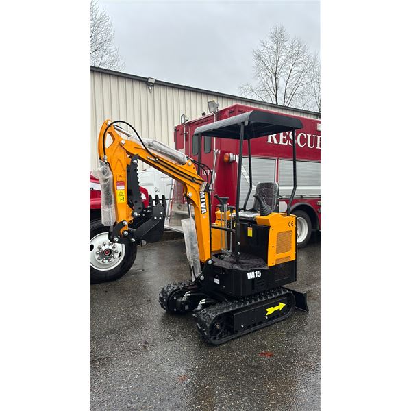 MIVA VA15 2024 YELLOW 13.5 HP GAS POWERED RUBBER TRACK MINI EXCAVATOR WITH ATTACHED