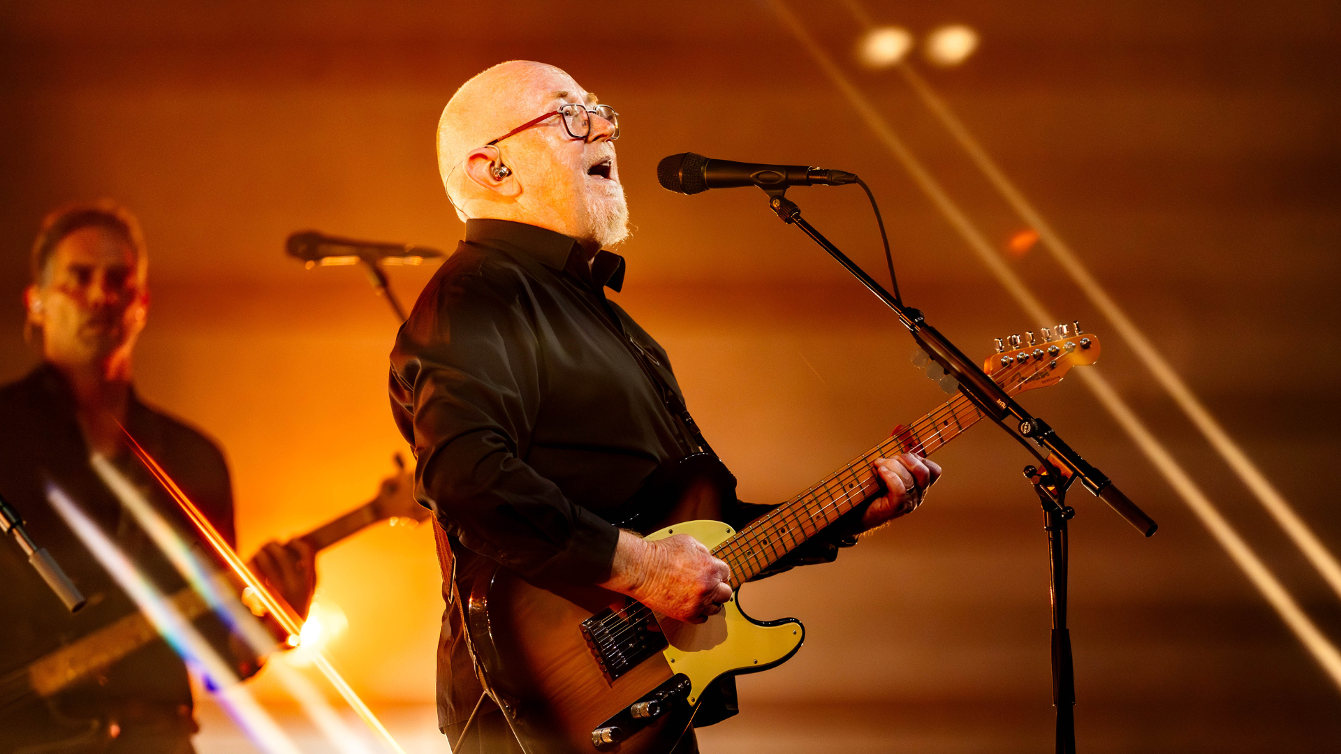 Sir Dave Dobbyn