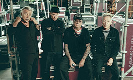 Sex Pistols featuring Frank Carter