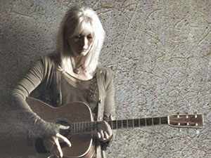 Emmylou Harris