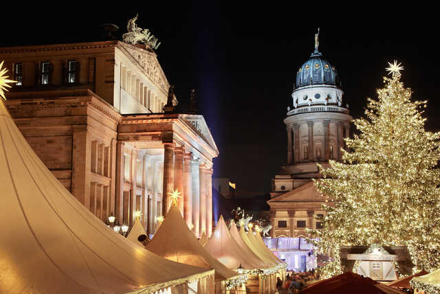 Berlin Xmas Market: Hotel & Flights