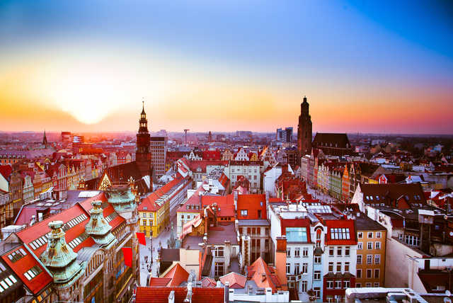 4* Krakow Break: Auschwitz Tour & Flights