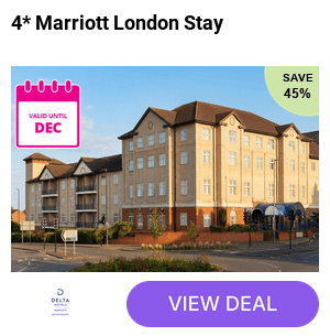 Stay for 2 at 4* Delta Hotels by Marriott Bexleyheath in Greater London with a deluxe queen room, with breakfast, prosecco, late checkout. Upgrade to include 2-course dinner - Save up to 43%
