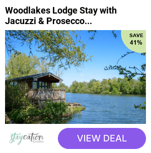 Nature-inspired lodge stay in King's Lynn, Norfolk for 2 or 4 with private jacuzzi, bottle of prosecco & pet friendly options. Save up to 41%
