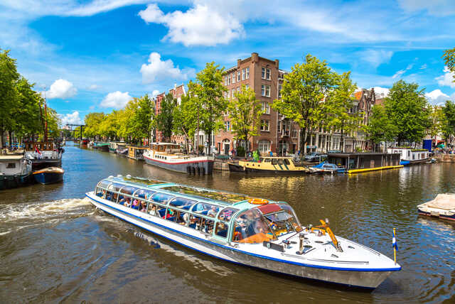 Amsterdam Break: Ibis Hotel & Flights