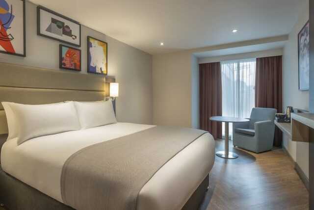 4* Maldron Hotel Finsbury Park for 2 