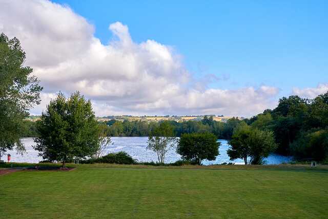 4* Marlow Stay: Spa Access & Dinner for 2