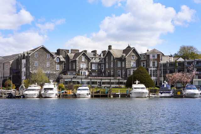 4* Lake Windermere Spa Break for 2