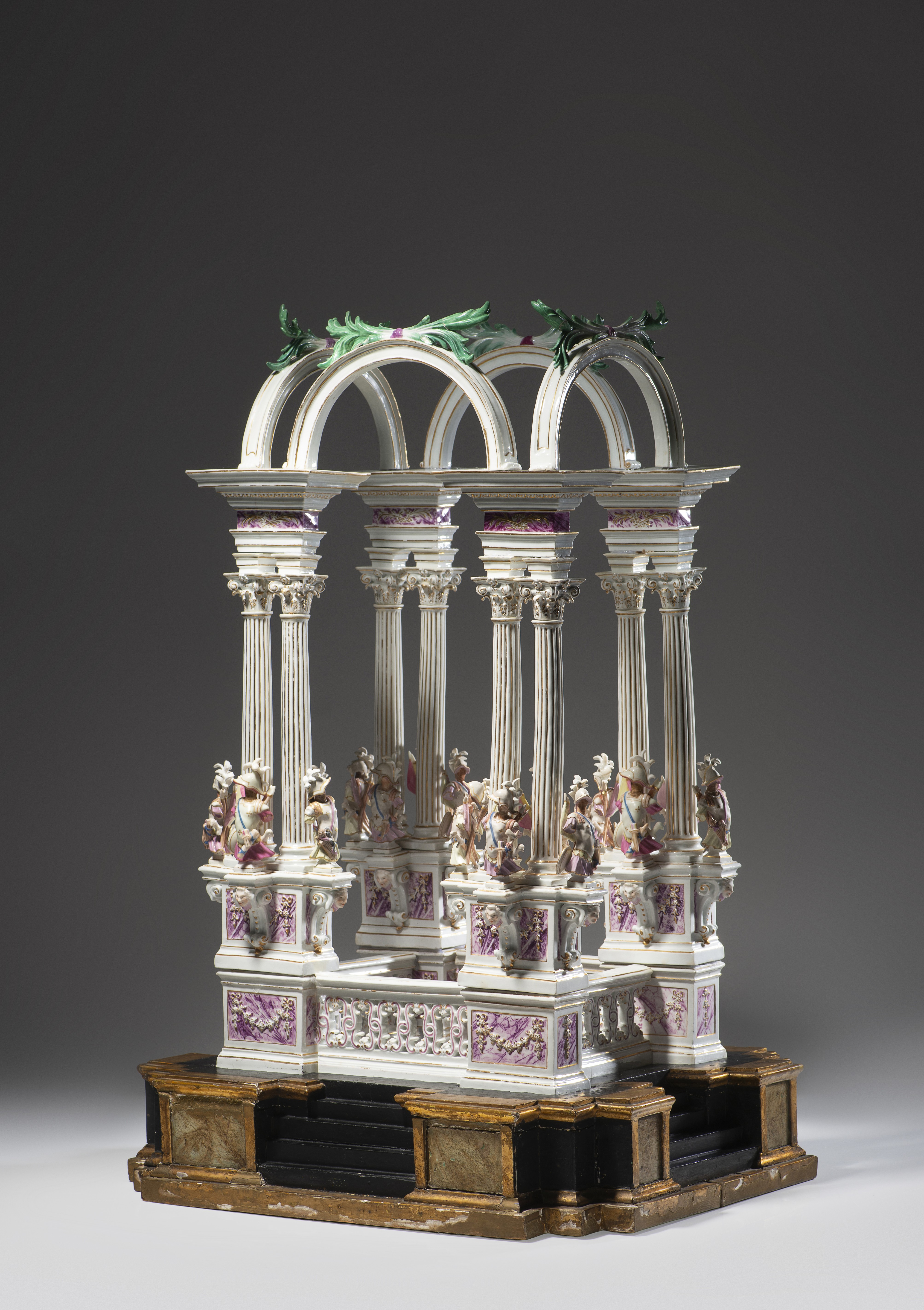 Antiques & Works of Art, Silver & Jewellery - Auction…