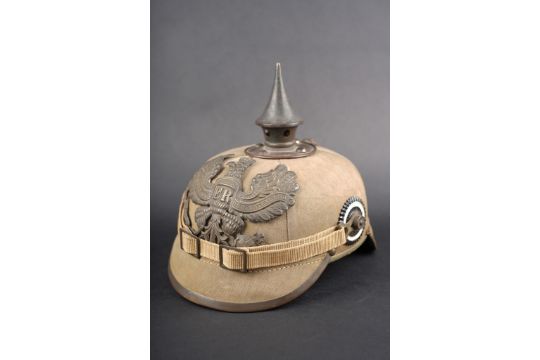 Three days Militaria auctions Optics, airplane, French…