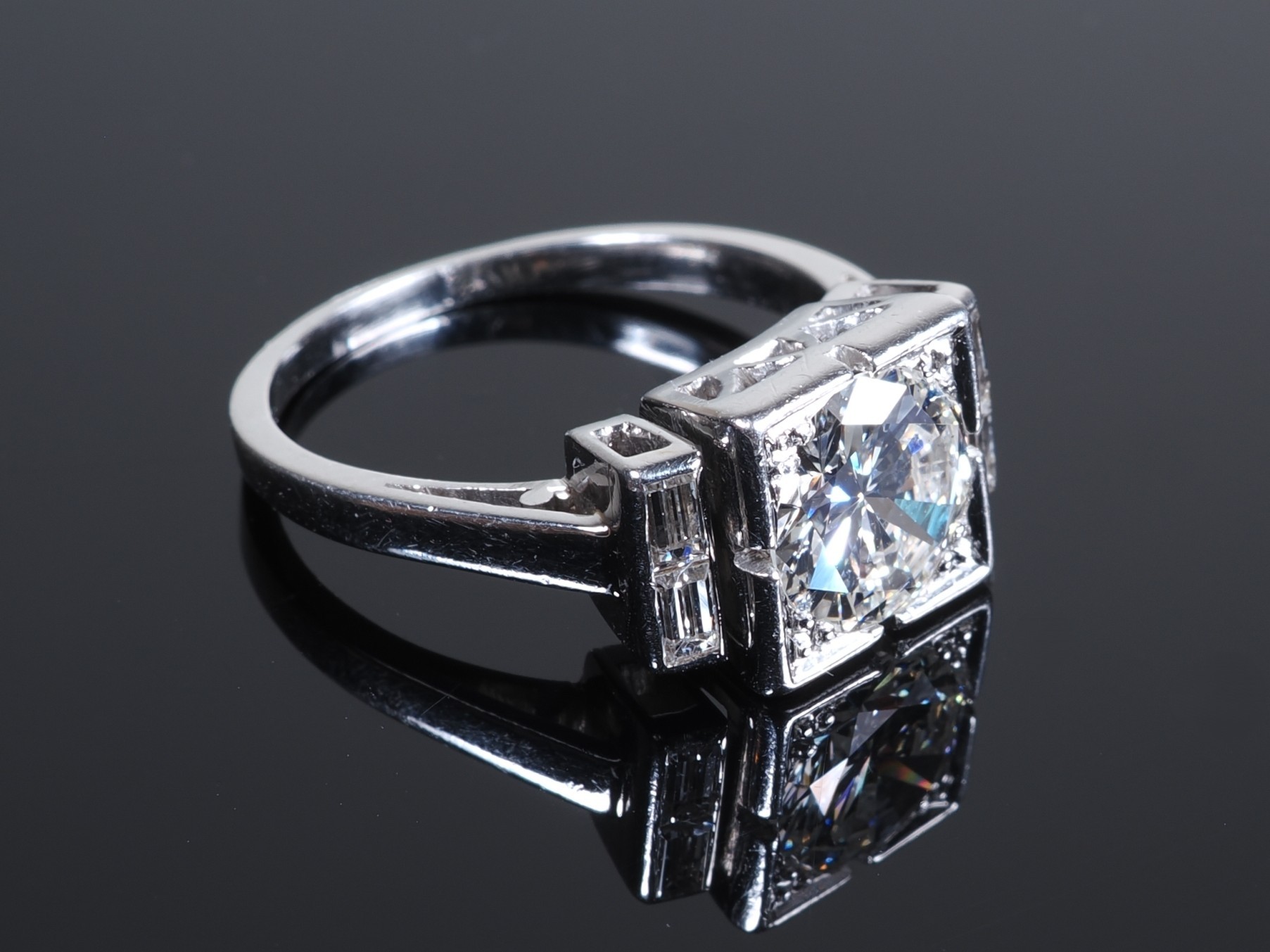 Frühjahrsauktion 2026: Schmuck | Kunst | Antiquitäten…