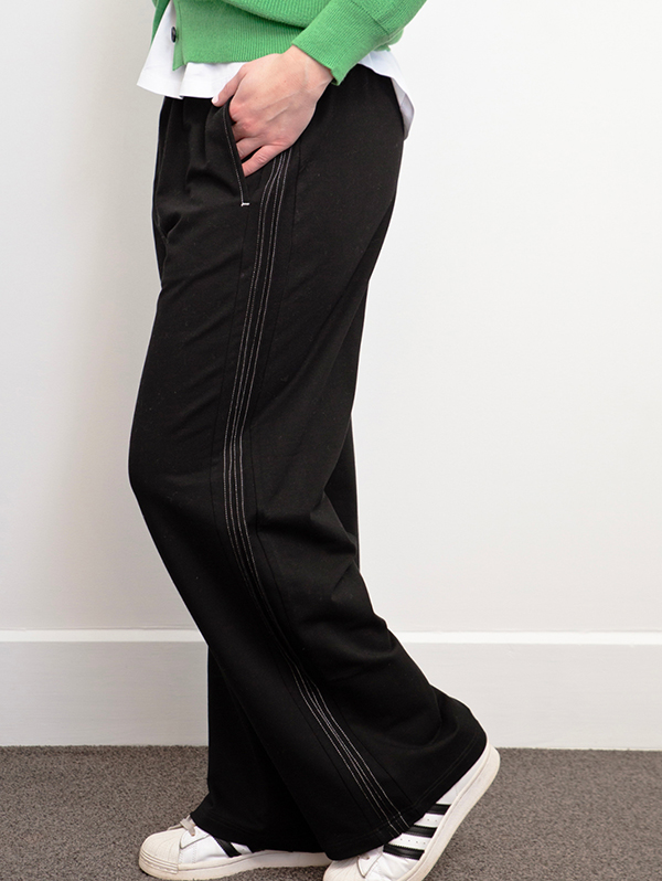 Wide Leg Pant with Side Stripe