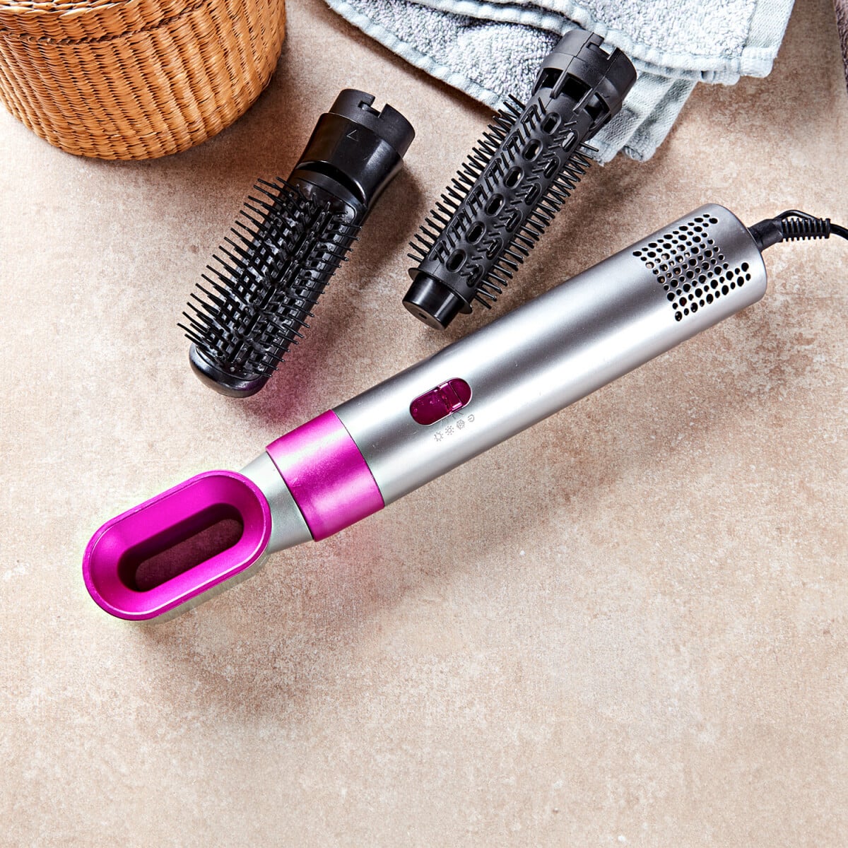 Dárek k MDŽ 🌸 Elegantní hodinky Pierre Cardin 