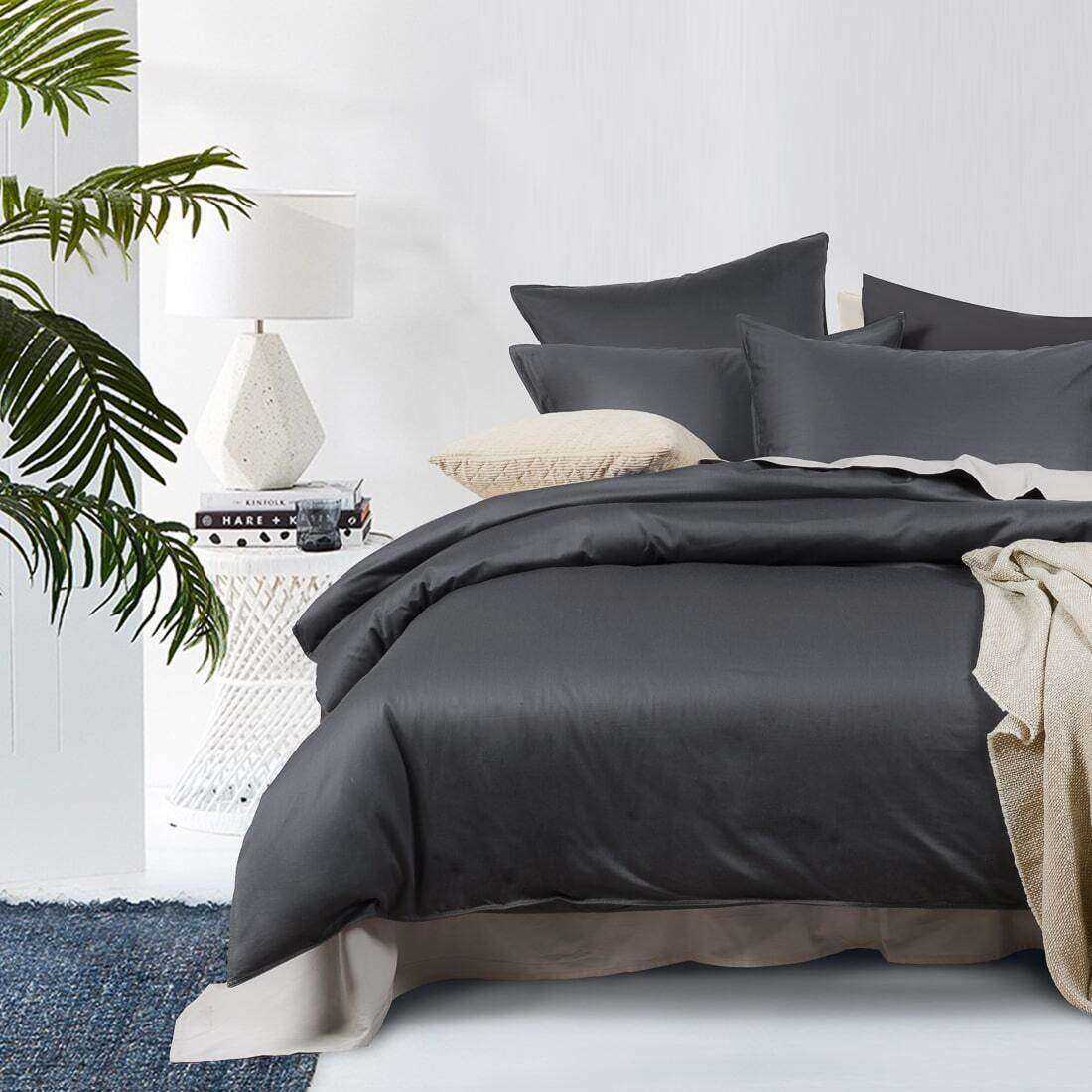 Image of Bamboo Charcoal Quilt Cover Set