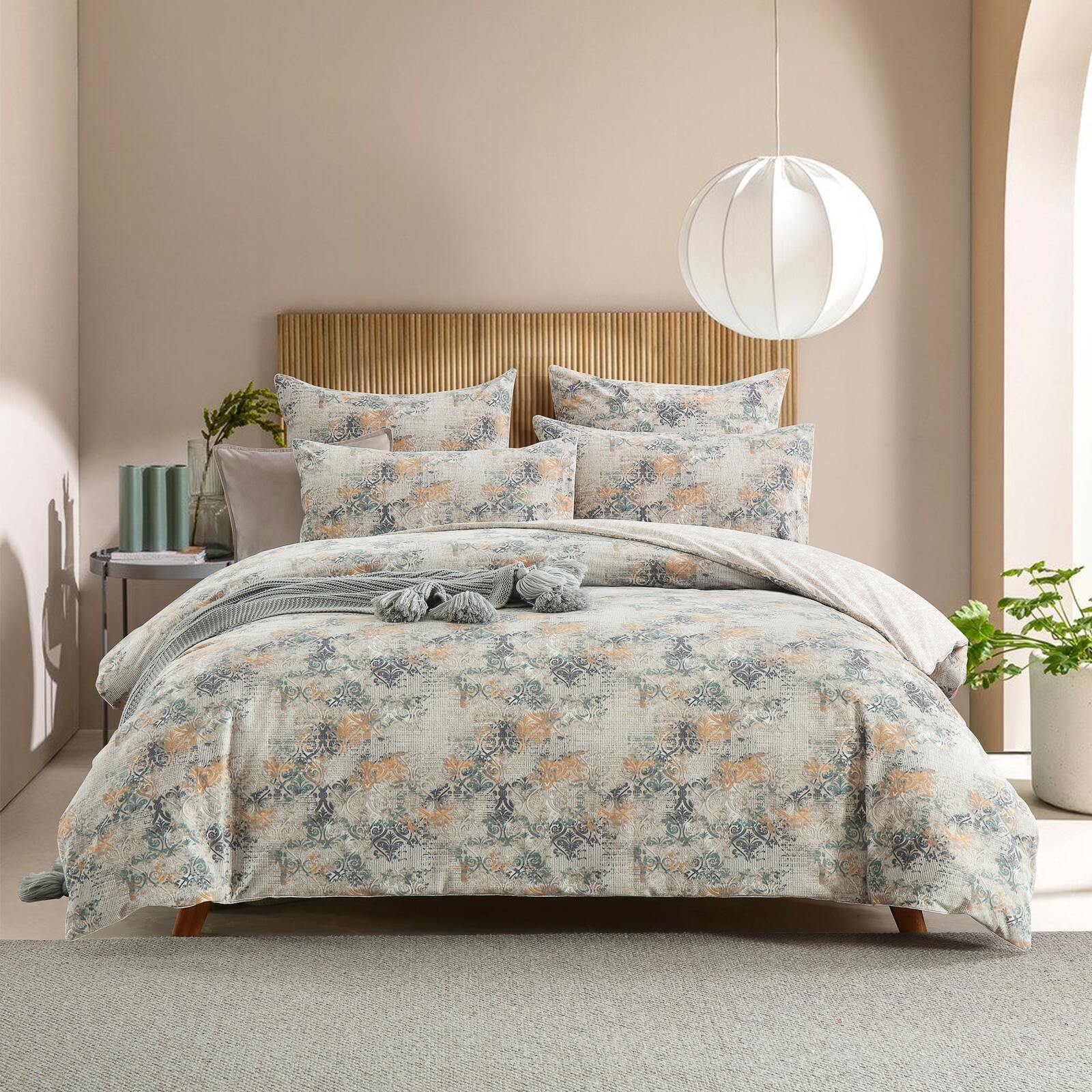 Image of Ollie Velvet Quilt Cover Set