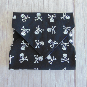 Újra szalvéta / koponya mintás