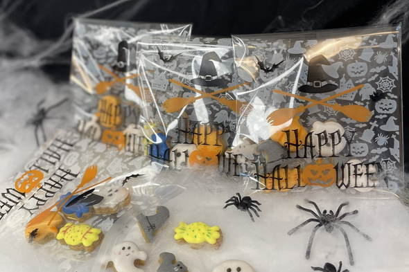 HALLOWEENI mini mézeskalácsok szettben, Halloweenes tasakban