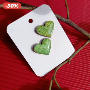 Szív alakú zöld fa bedugós fülbevaló 