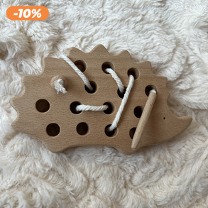 Montessori fa fűzős játék