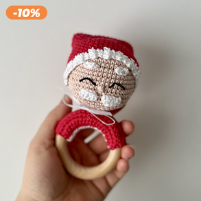 Horgolt Mikulás csörgő fa karikán