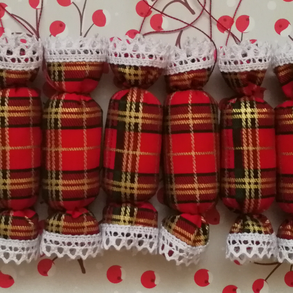 Textil szaloncukor - skótkockás