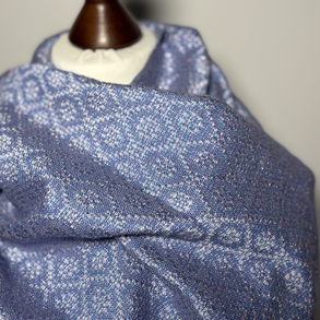 Kézzel szőtt elegáns Lilás Kék Selyem Kendő