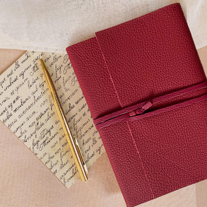 Bordó bőr notesz, napló, tervező, jegyzetfüzet, rajzfüzet, utazási napló