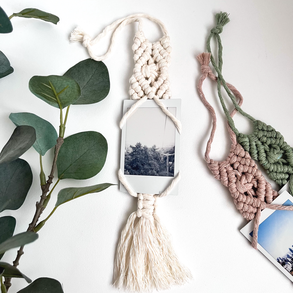 Makramé képtartó Instax mini polaroid fényképhez