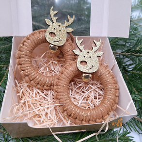 Rénszarvasos csengős makramé karácsonyfadísz 