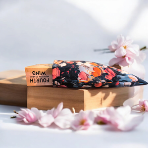 Festett szívek könyvtasak – Stílusos védelem kedvenc könyveidnek - Nagyméretű