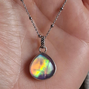 Aurora opál medál 