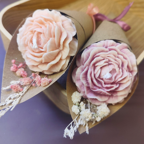 Virág gyertya,  külön csomagolva bazsarózsa kicsi