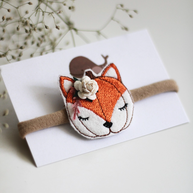 Hímzett rókés elasztikus pánt