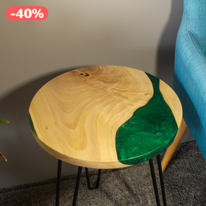 Diófa zöld kőr alakú asztal, kisasztal, lerakó asztal, dohányzó asztal, folyó asztal, river table epoxy table ajándék 